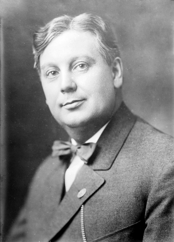 William Lloyd Harding in 1915