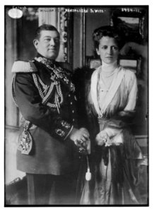 William of Hohenzollern and wife LCCN2014699078