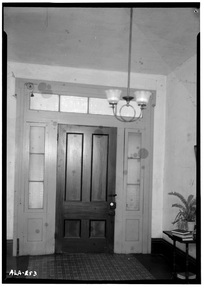 William Poole House 1936 INTERIOR VIEW OF FRONT HALL DOOR, FIRST FLOOR