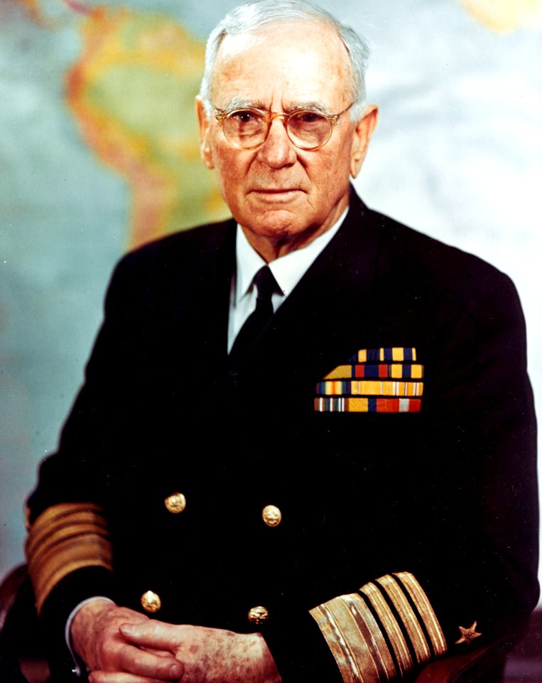 William Standley 80-G-K-2786 (26144162862)