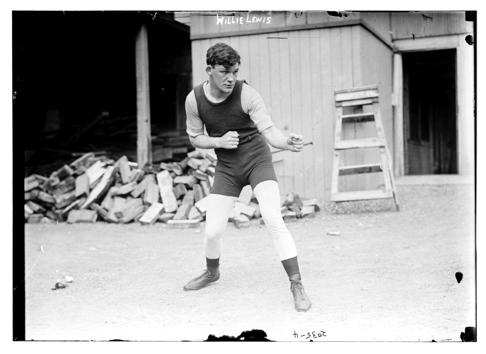 Willie Lewis LCCN2014688224