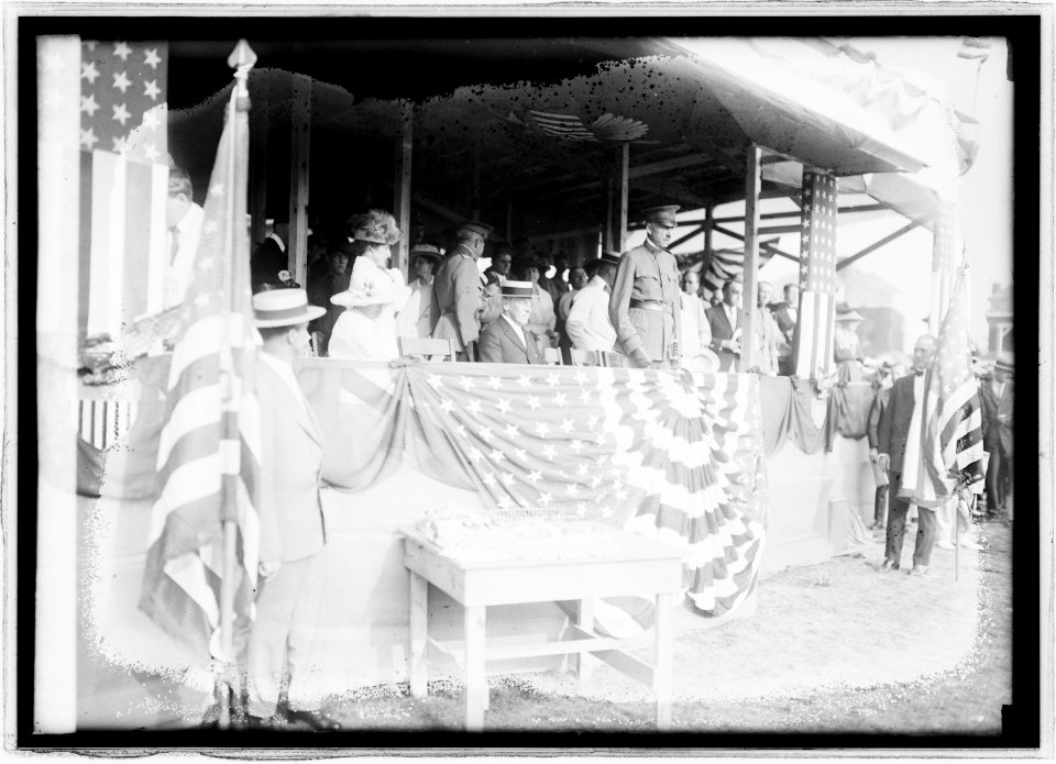 Wilson at officers reserve camp, 8-14-17 LCCN2016848666