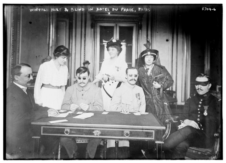 Winifred Holt and Blind in Hotel du Phare, Paris LCCN2014700585