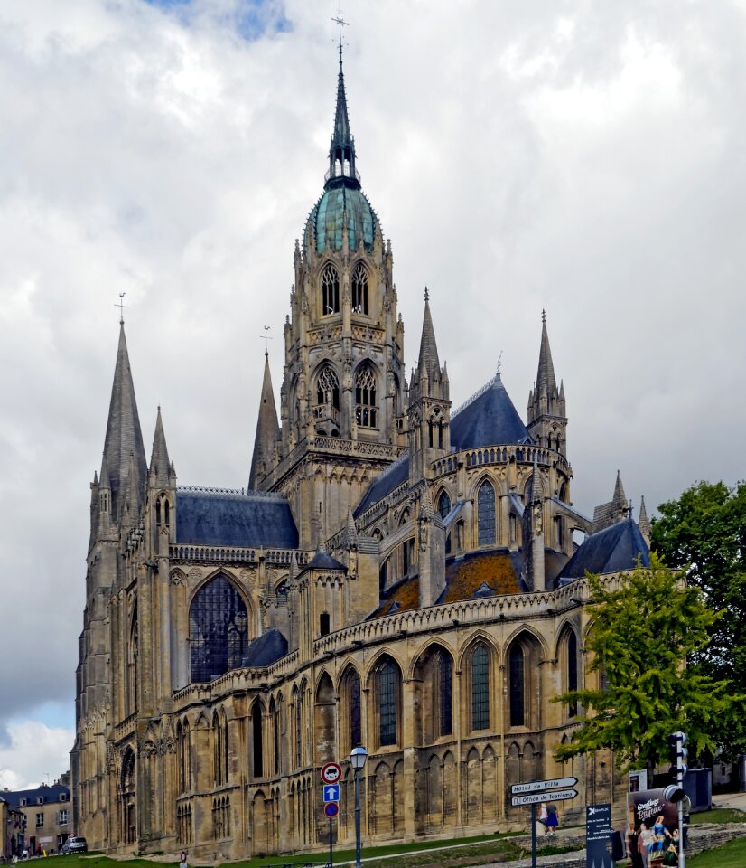 Episcopal see gothic monument