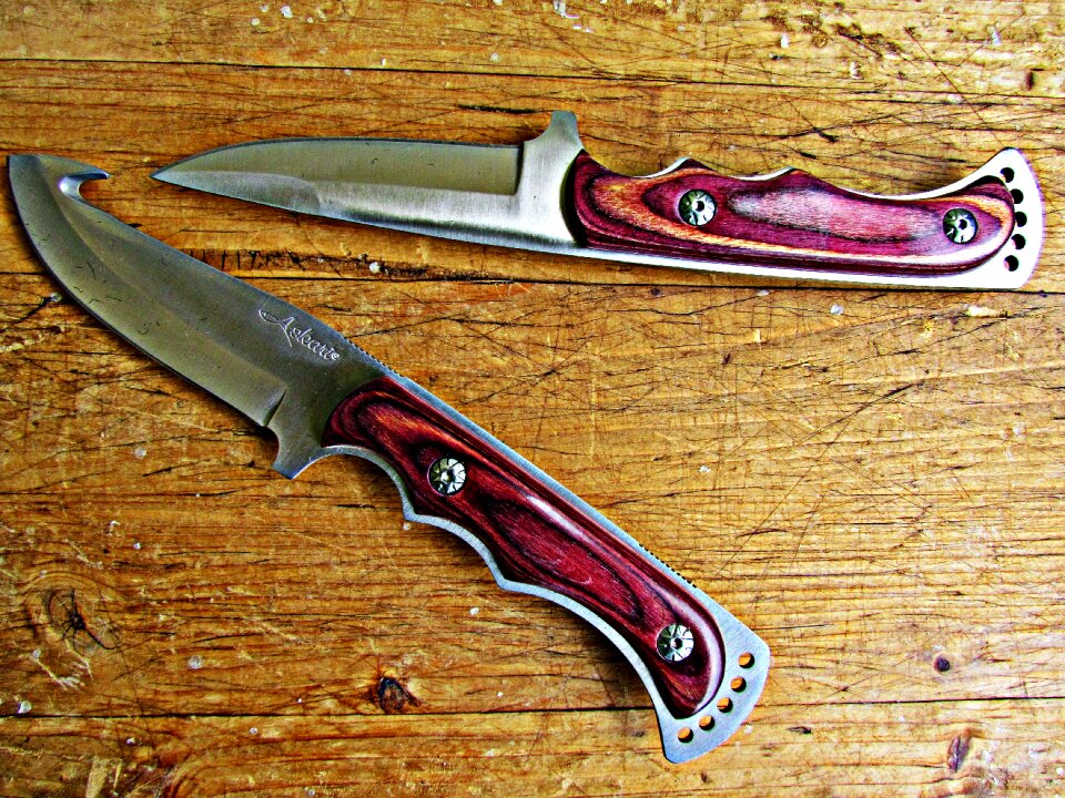 A pocket knife dashing metal