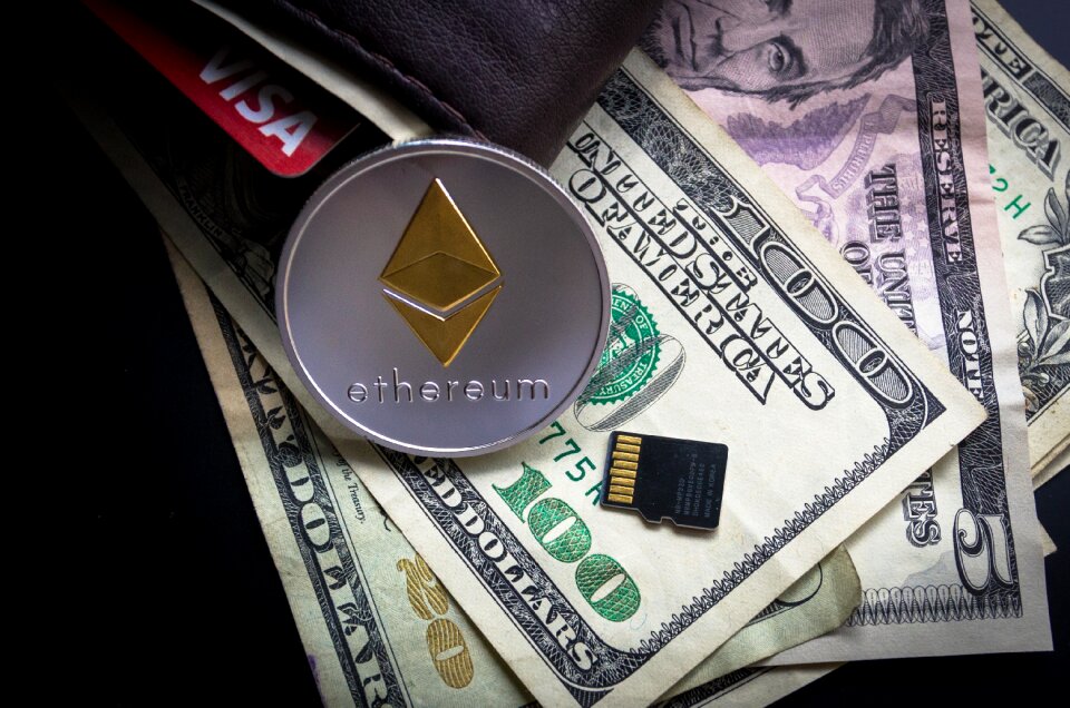 Currency money investment