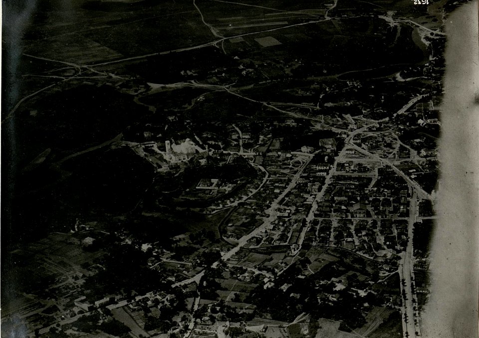 Wladimir-Wolynskij, Reproduktion einer Fliegeraufnahme. (14-IV.1918.) (BildID 15715421)