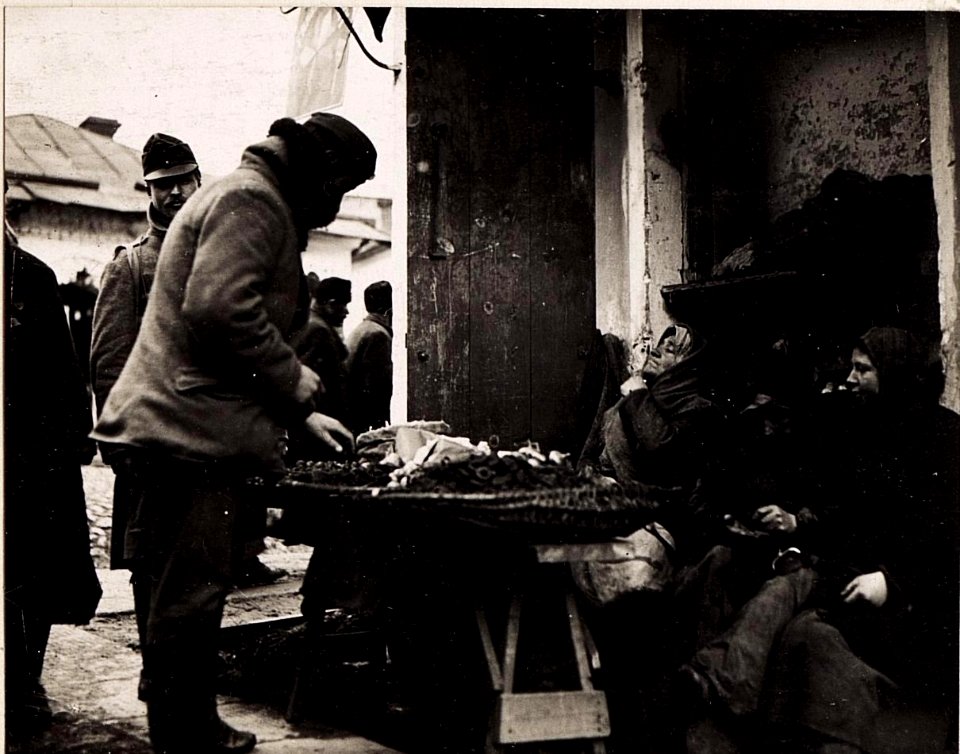 Wladimir-Wolynskij, Teilaufnahme. (28-II.1918.) (BildID 15712555)