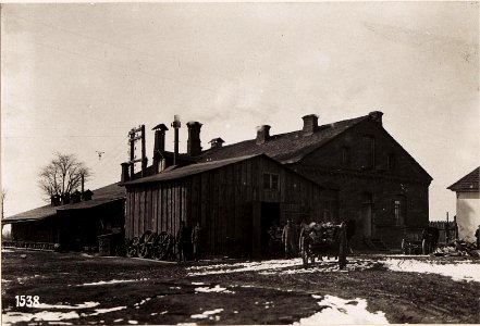 Wladimir-Wolynskij, Bräuerei Hofansicht. (30-III.1918.) (BildID 15713783)