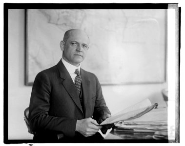 Wm. Martin Williams LCCN2016827575