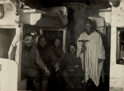 Wohnung des Kommandanten der II. Kompagnie des Landsturm-Infanterie-Bataillons Nr. 43, Dr. Franz Mayr in der unteren Valentinalm. (BildID 15470630)