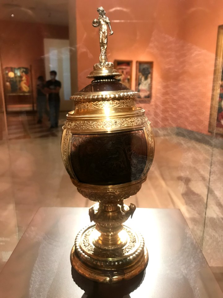 Wolf Brussel - Coconut Cup with three Biblical Scenes - Thyssen-Bornemisza Collections DEC0895 01