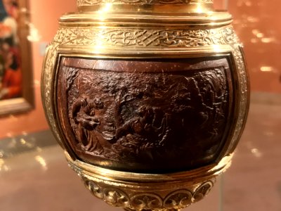Wolf Brussel - Coconut Cup with three Biblical Scenes - Thyssen-Bornemisza Collections DEC0895 02