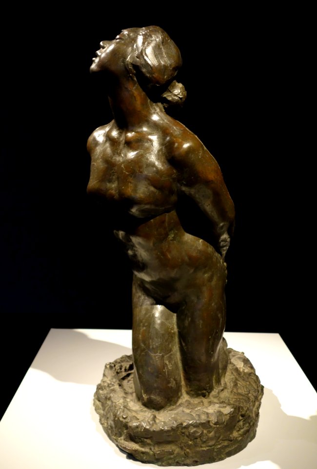 Woman by Morie Ogiwara, 1910, bronze - National Museum of Modern Art, Tokyo - DSC06531