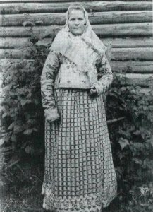 Woman in feast dress (Kostroma gov., 1907)