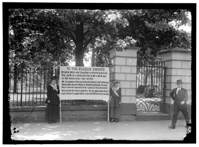 WOMAN SUFFRAGE BANNER LCCN2016867961