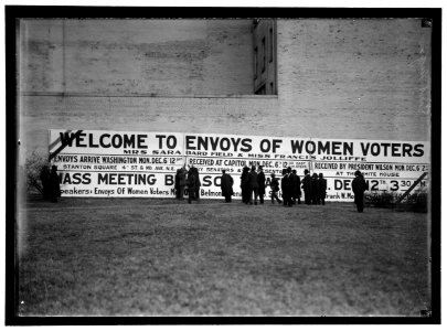 WOMAN SUFFRAGE SIGN- WELCOME TO ENVOYS OF WOMEN VOTERS LCCN2016867048