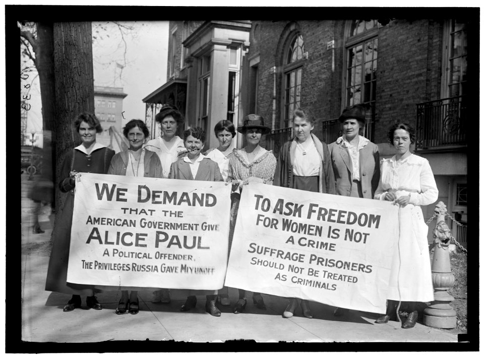 WOMAN SUFFRAGE. BANNERS LCCN2016868765