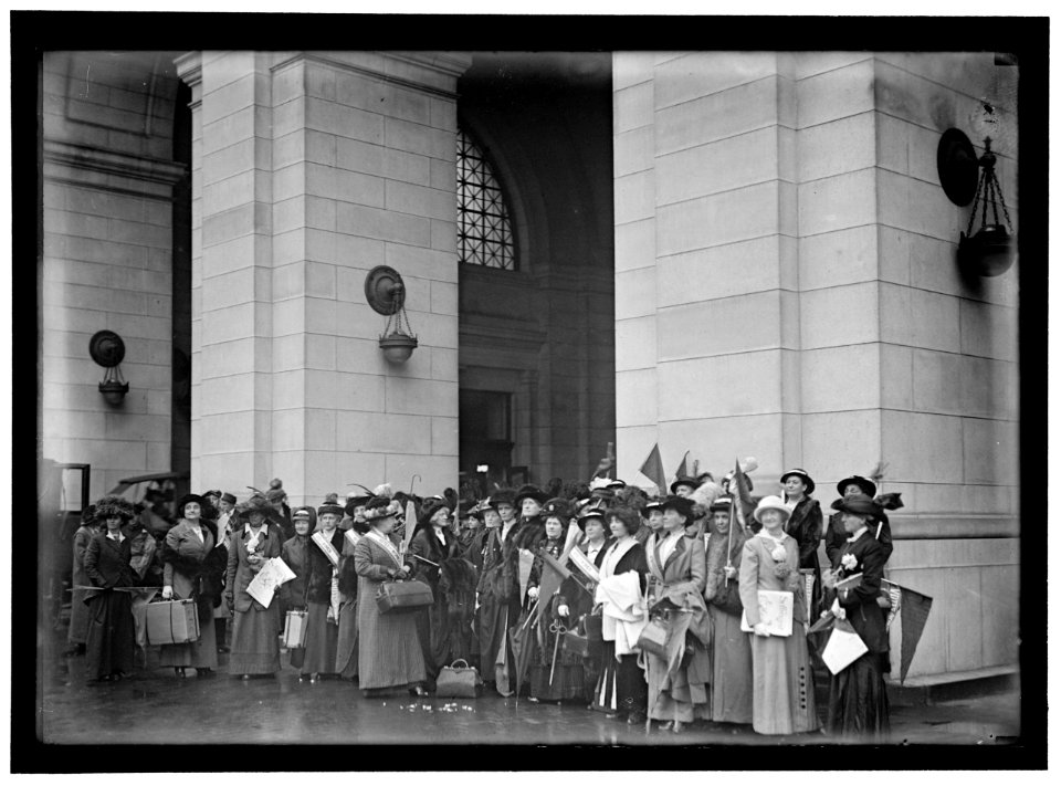 WOMAN SUFFRAGE. AT UNION STATION LCCN2016867173