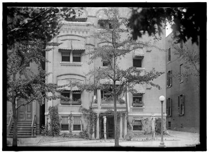 WOMAN SUFFRAGE. NATIONAL WOMEN'S PARTY HEADQUARTERS; OFFICE LCCN2016870384 photo