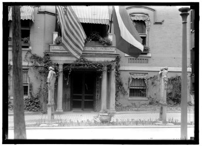 WOMAN SUFFRAGE. NATIONAL WOMEN'S PARTY HEADQUARTERS; EXTERIOR LCCN2016870338