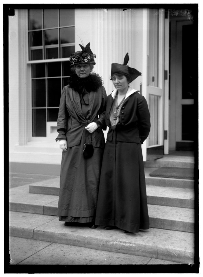 WOMAN SUFFRAGE. MRS. LAWRENCE LEWIS AND MRS. HARRY LEWENBURG LCCN2016866372