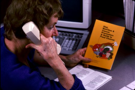 Woman talking on phone (1)