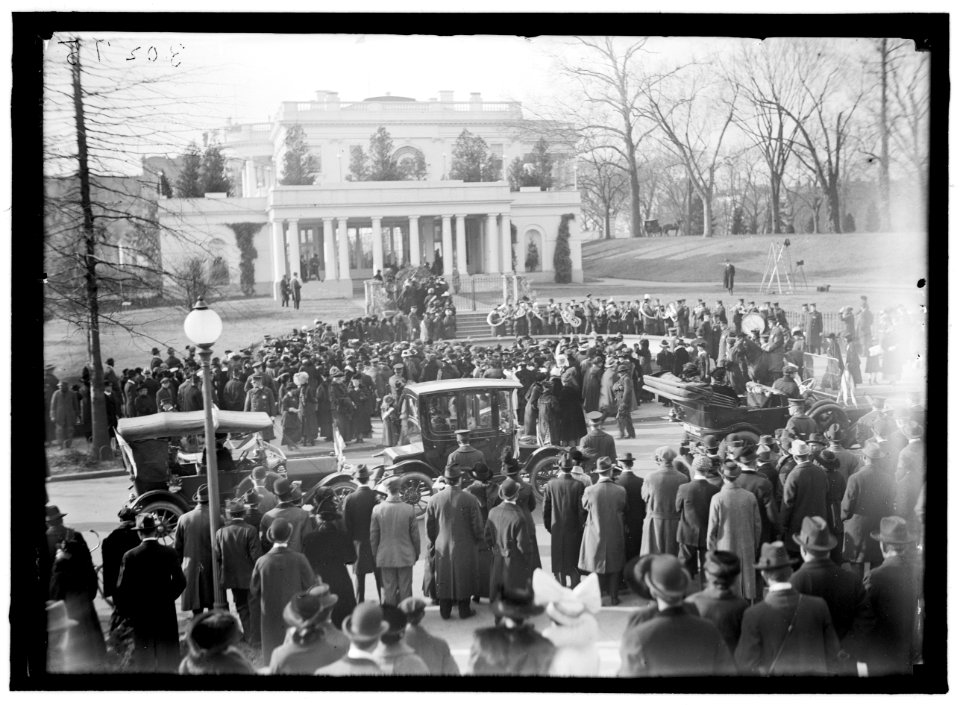 WOMAN SUFFRAGE. SUFFRAGE PAGEANT LCCN2016870258