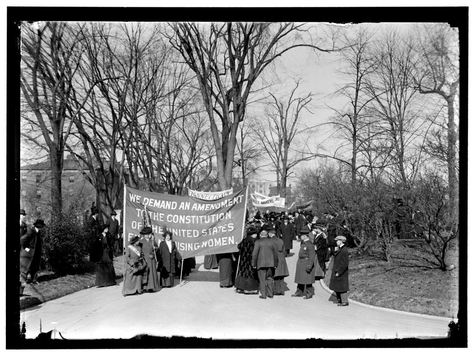 WOMAN SUFFRAGE. POSTERS FOR PARADE LCCN2016865417