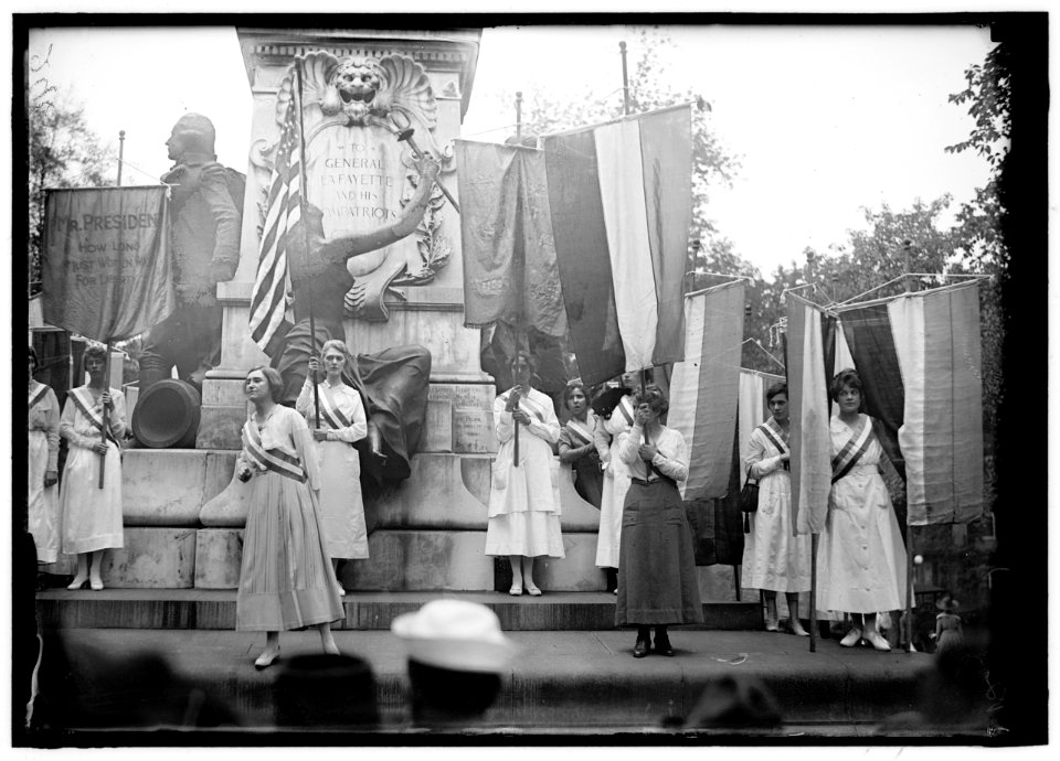 WOMAN SUFFRAGE. SUFFRAGETTES WITH BANNERS LCCN2016869477