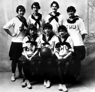 Women Basketball team - The George Washington University