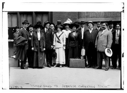 Women going to Syracuse convention LCCN2014691117