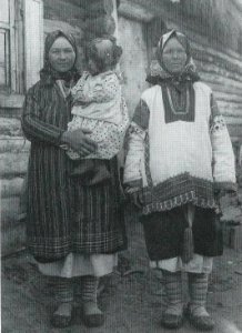 Women in casual dress (Ryazan gov., 1910)