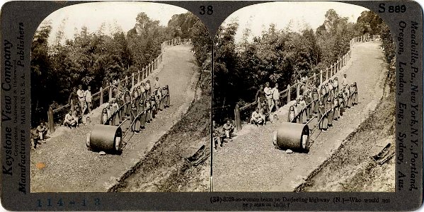 Women working on the Darjeeling highway in the 1900s