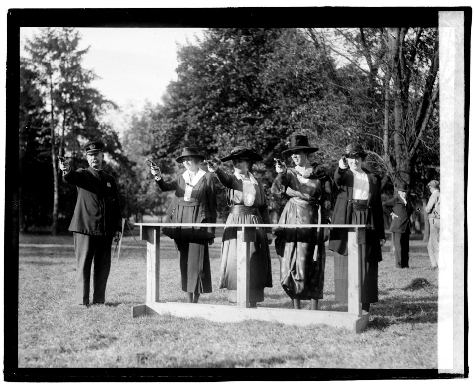 Women's Bureau LOC npcc.02584