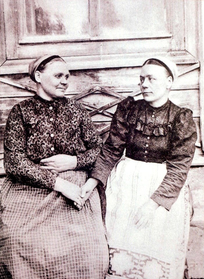 Women of Novgorod district (1903)