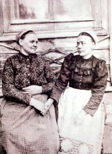 Women of Novgorod district (1903) photo