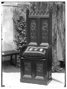 Wonen Antieke stoel Jacob Olie (max res) photo
