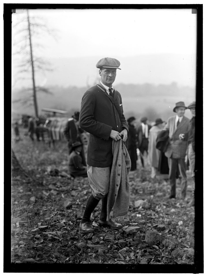 WOOD, CHALMER, JR., OF NEW YORK CITY. NATIONAL BEAGLE CLUB OF AMERICA LCCN2016865921