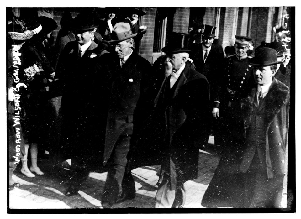Woodrow Wilson & Gov Mann LCCN2014691320