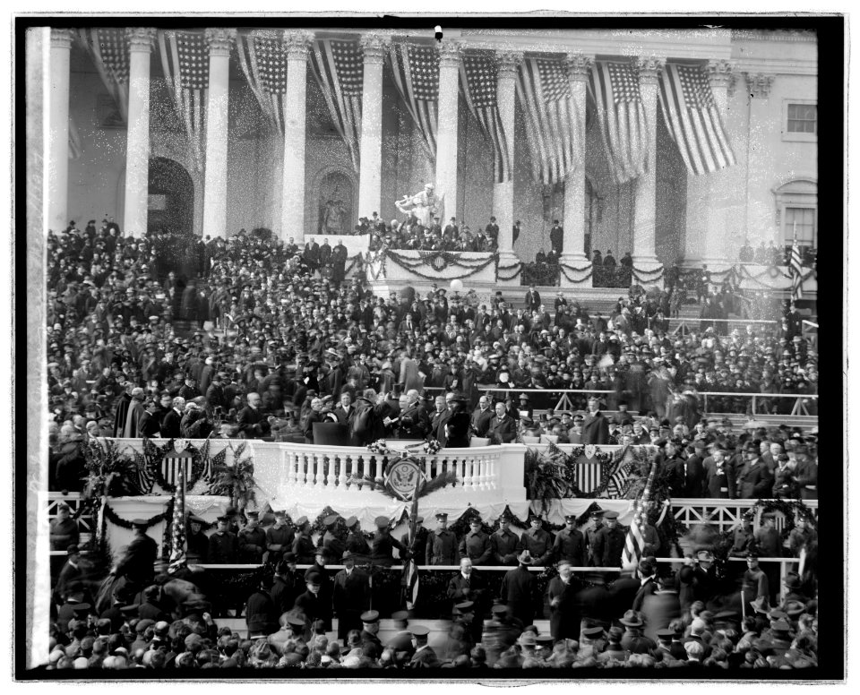 Woodrow Wilson swearing in, (Washington, D.C.), Mch. 4 (i.e., March 5), 1917 LCCN2016852696