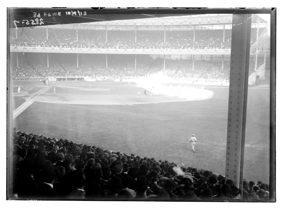 World Series 1913, during 3rd game, Polo Grounds, NY (baseball) LCCN2014694455