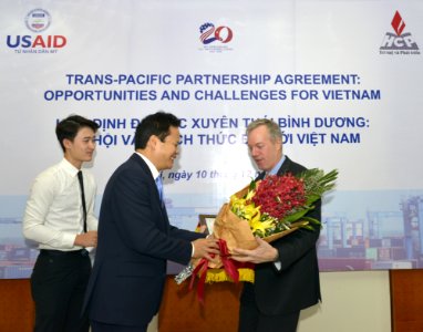 Workshop on TPP Opportunities and Challenges for Vietnam (23620746246)
