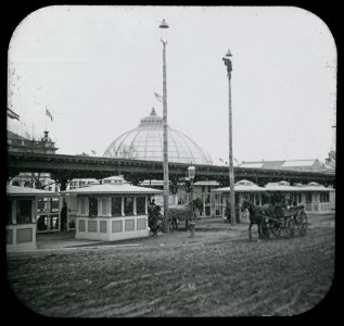 World's Columbian Exposition lantern slides, Entrance at 60th Street (NBY 8739)