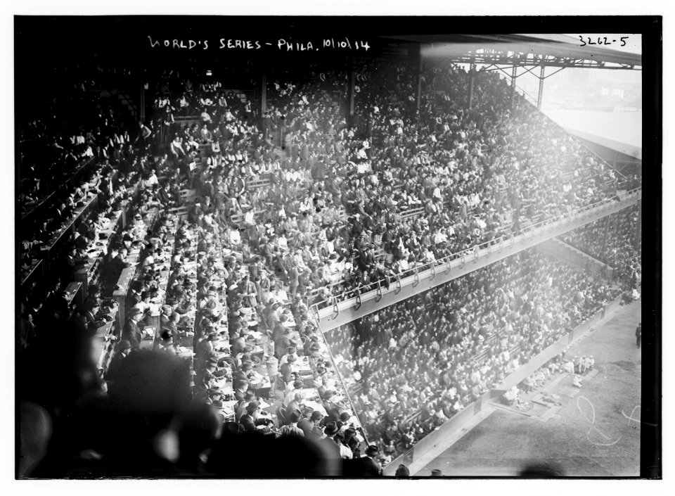 World Series crowd in Shibe Park, Philadelphia (baseball) LCCN2014697799