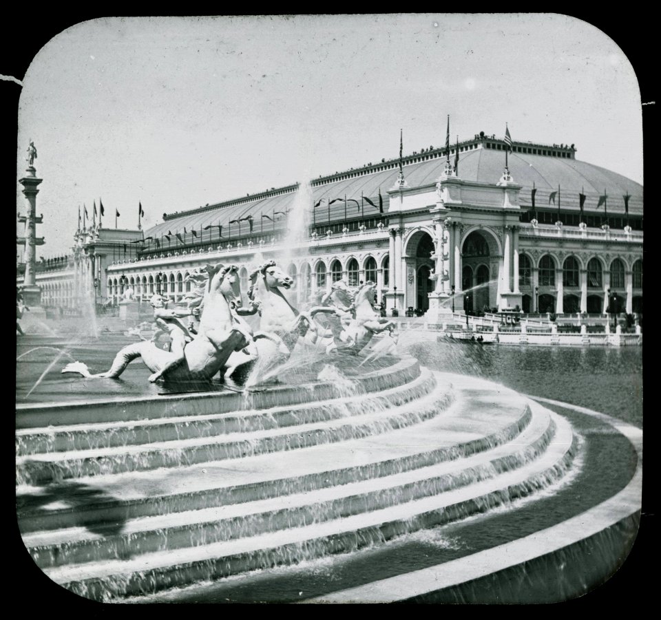 World's Columbian Exposition lantern slides, Columbian Fountain, Section Fronting on Lagoon (NBY 8724)