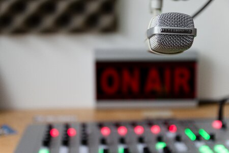 Record volume radio stations