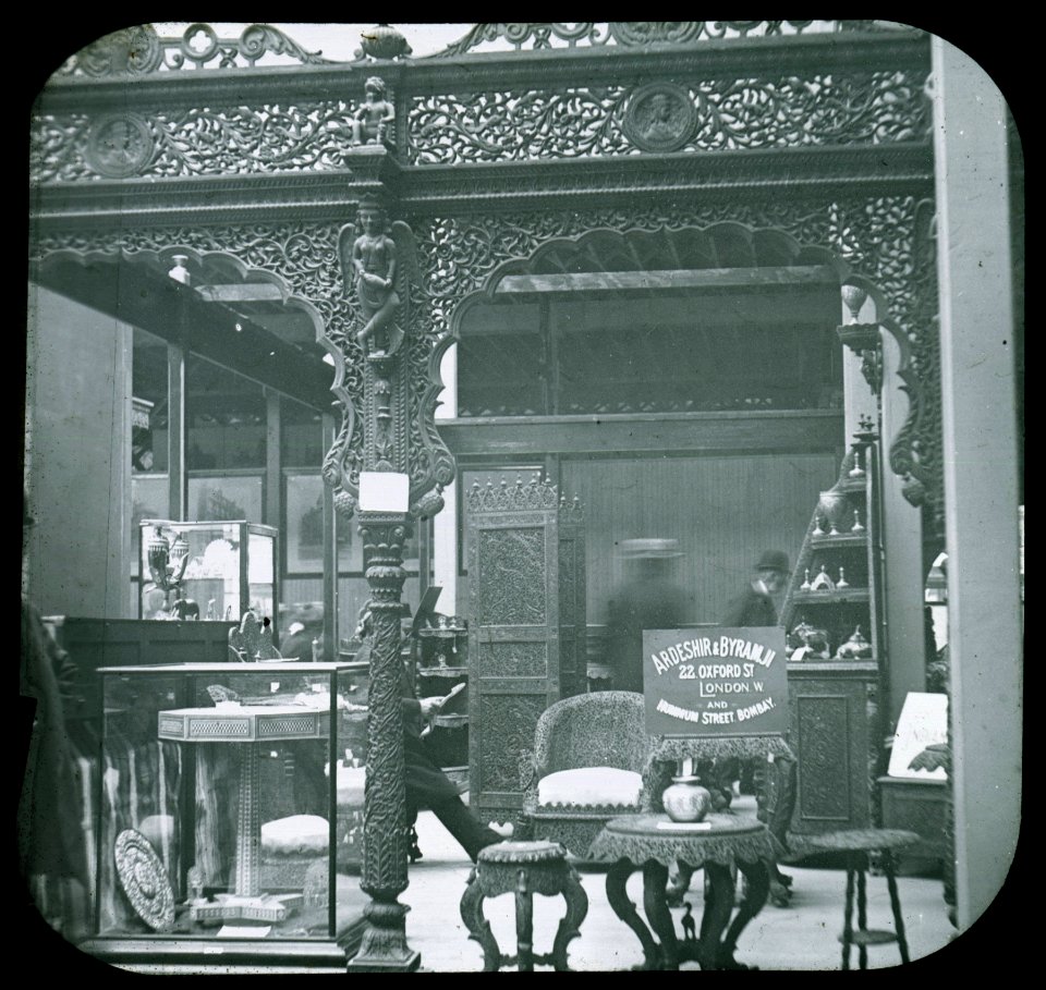 World's Columbian Exposition lantern slides, Liberal Arts Building, Ceylon Exhibit (NBY 8766)