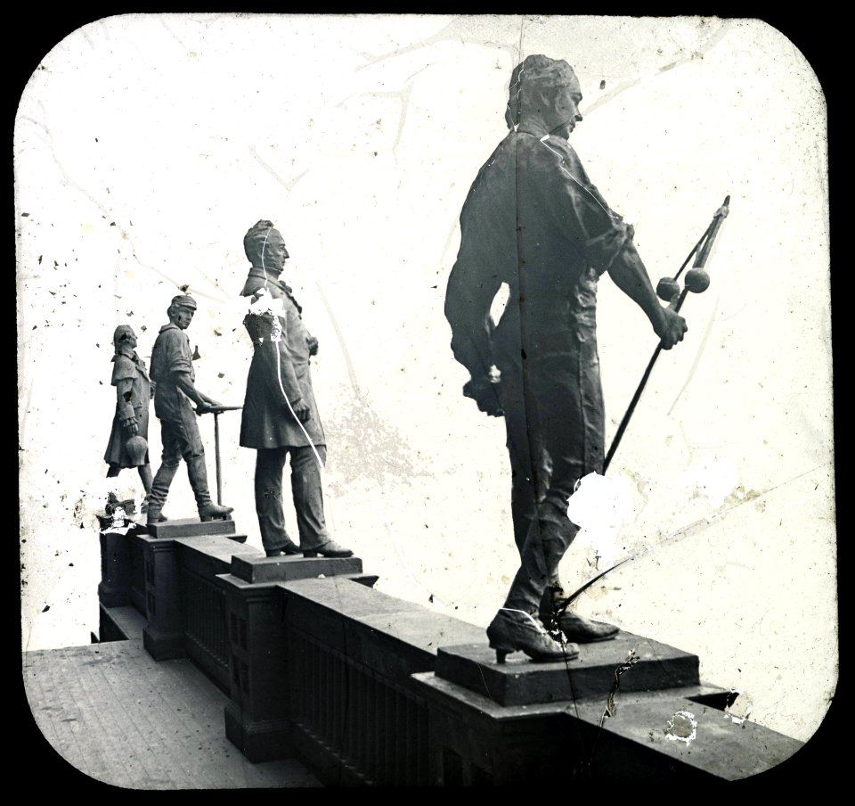 World's Columbian Exposition lantern slides, Transportation Building, Statuary on Top (NBY 8859)
