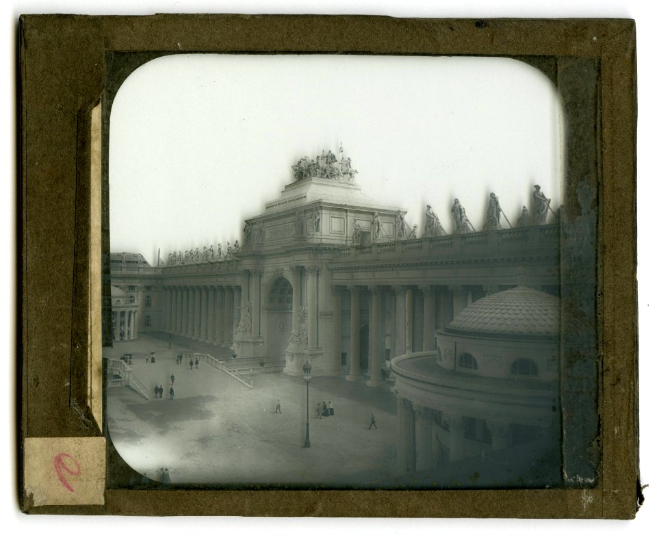 World's Columbian Exposition lantern slides, Peristyle, Bird's-eye View (NBY 8801)